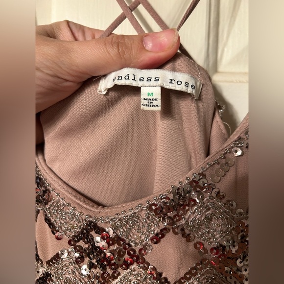 Lulu’s- Mauve sequin mini dress - Picture 7 of 8